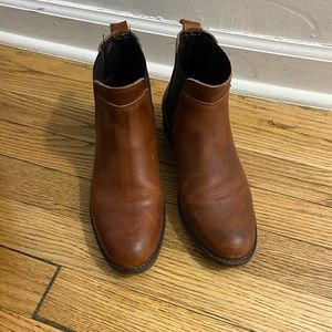 Bull Boxer Women’s Chelsea Boots